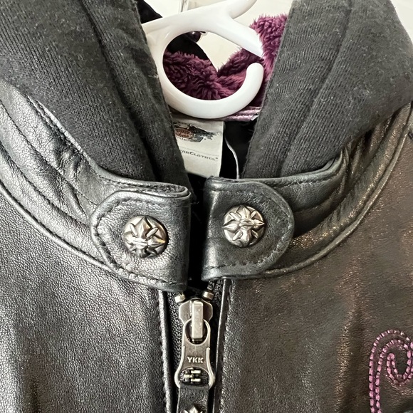 Gently used Authentic Harley Davidson Leather Jacket - Picture 10 of 16